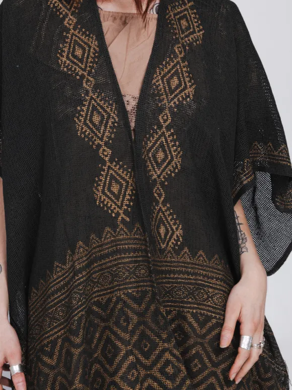 Nomad Chic poncho Donkergroen