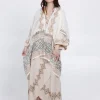 Nomad Chic poncho Gebroken wit