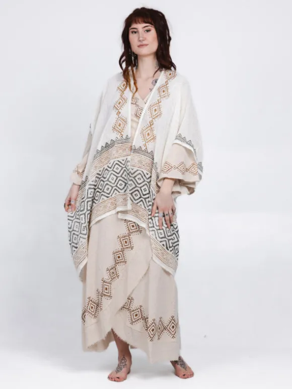 Nomad Chic poncho Gebroken wit